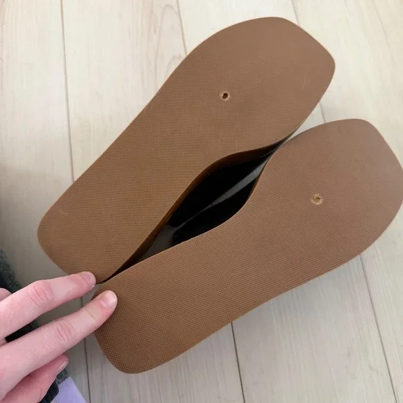 Farm Rio Black Vegan Leather Heart Cutout Wood Platform Wedge Mules Clogs US 7 - Picture 8 of 9